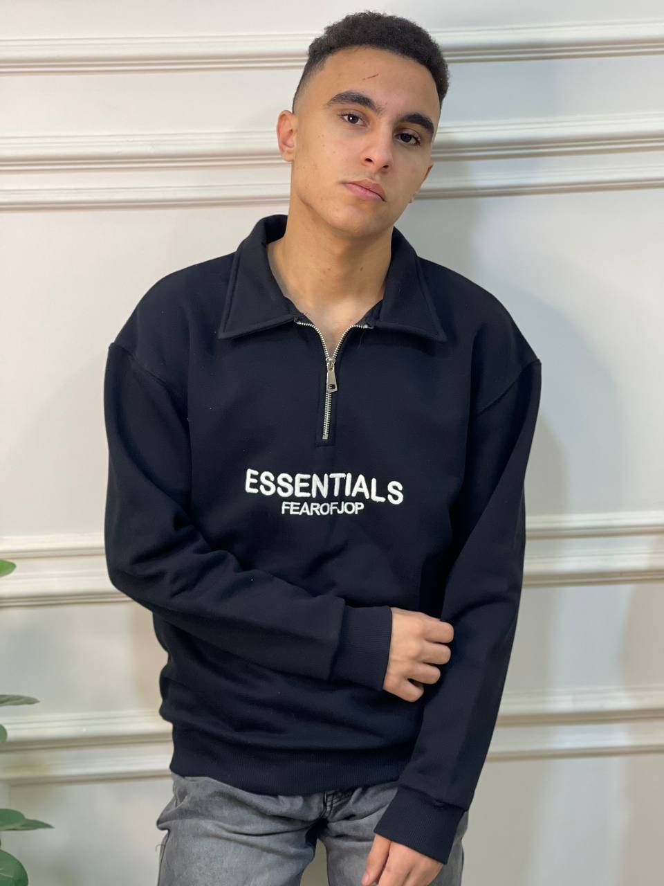 ESSENTIALS - Sweatshirts...